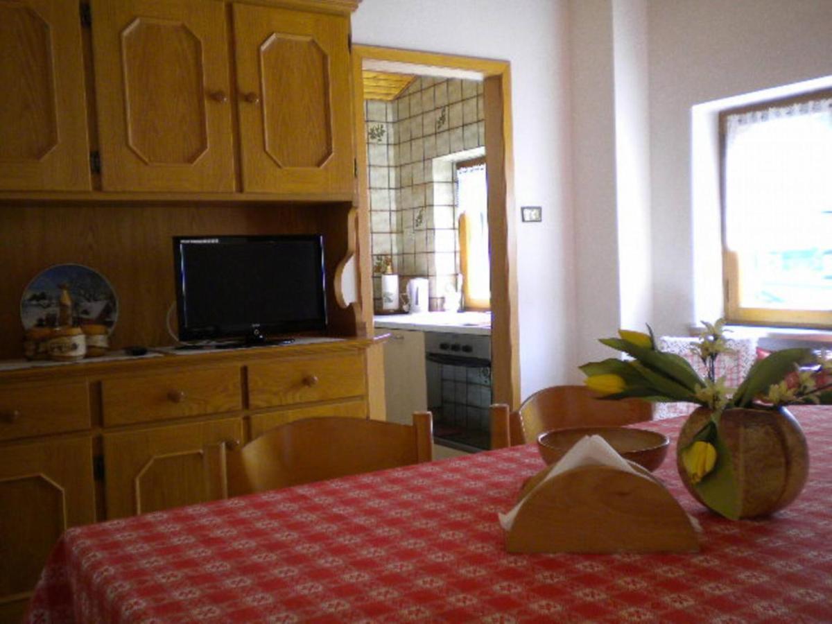House Casa Defrancesco Apartment โมเอนา ภายนอก รูปภาพ
