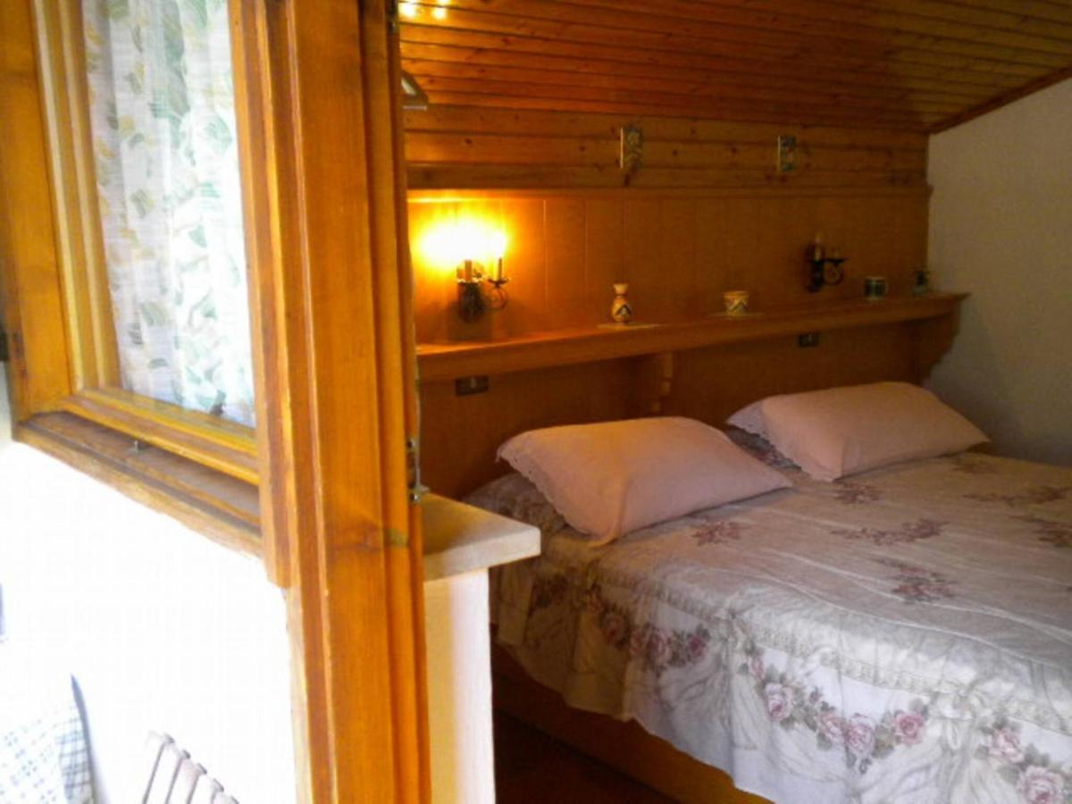 House Casa Defrancesco Apartment โมเอนา ภายนอก รูปภาพ